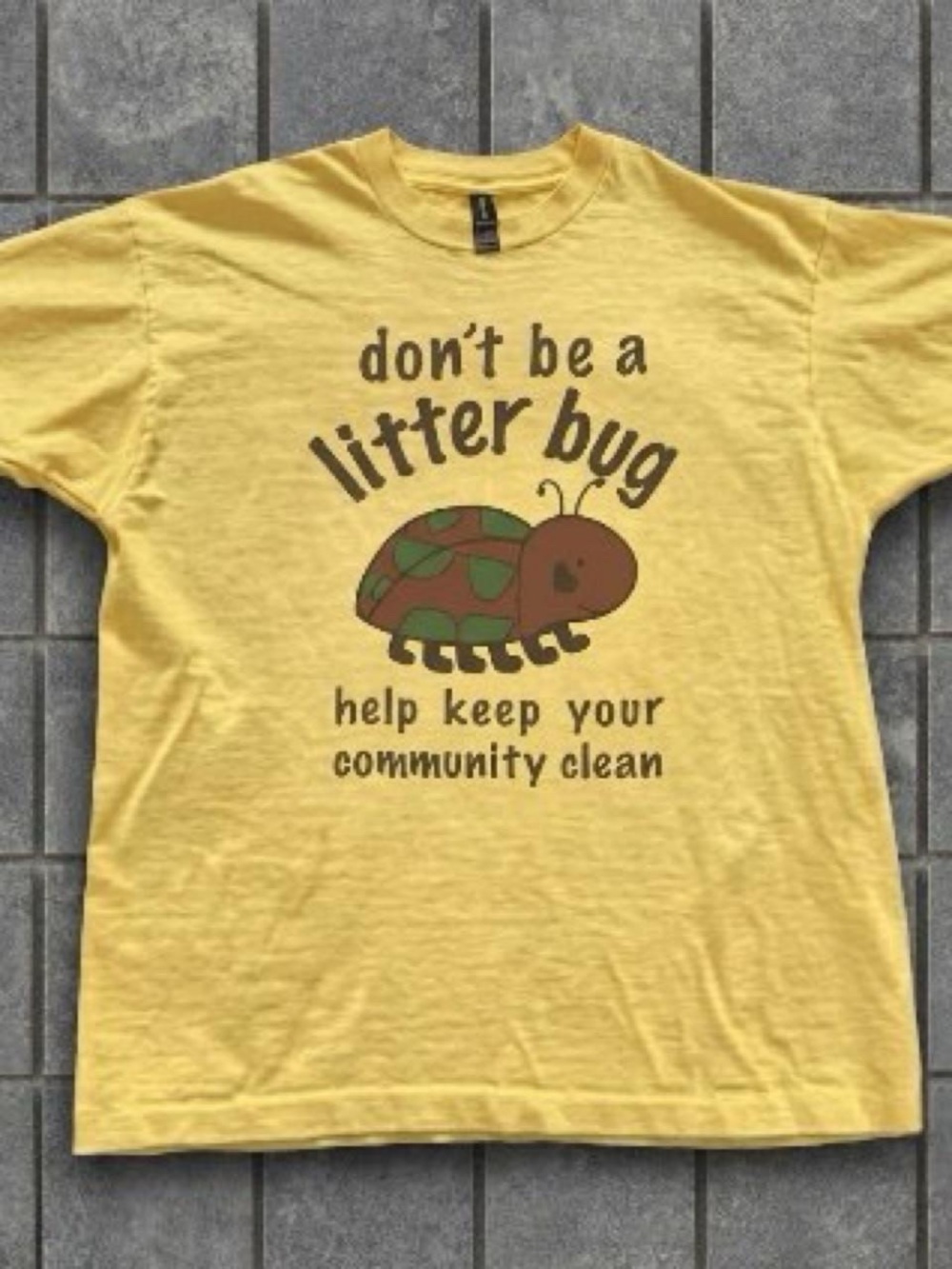 Gildan Yellow 'Don't Be a Litter Bug' Graphic Tee